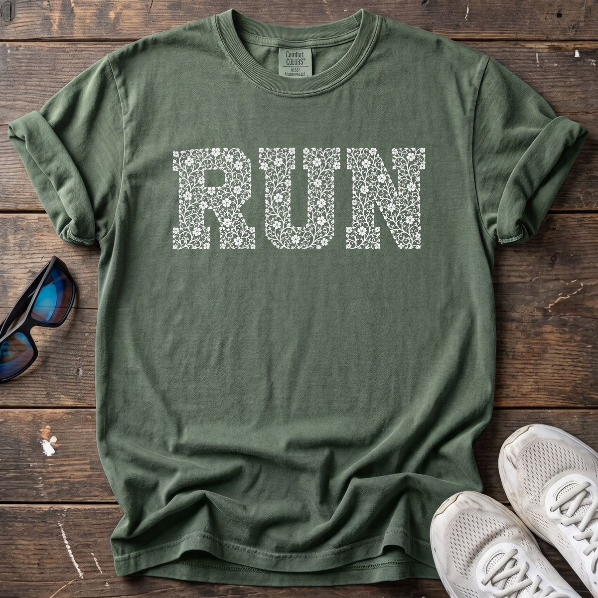 Floral Run Tee — Moss