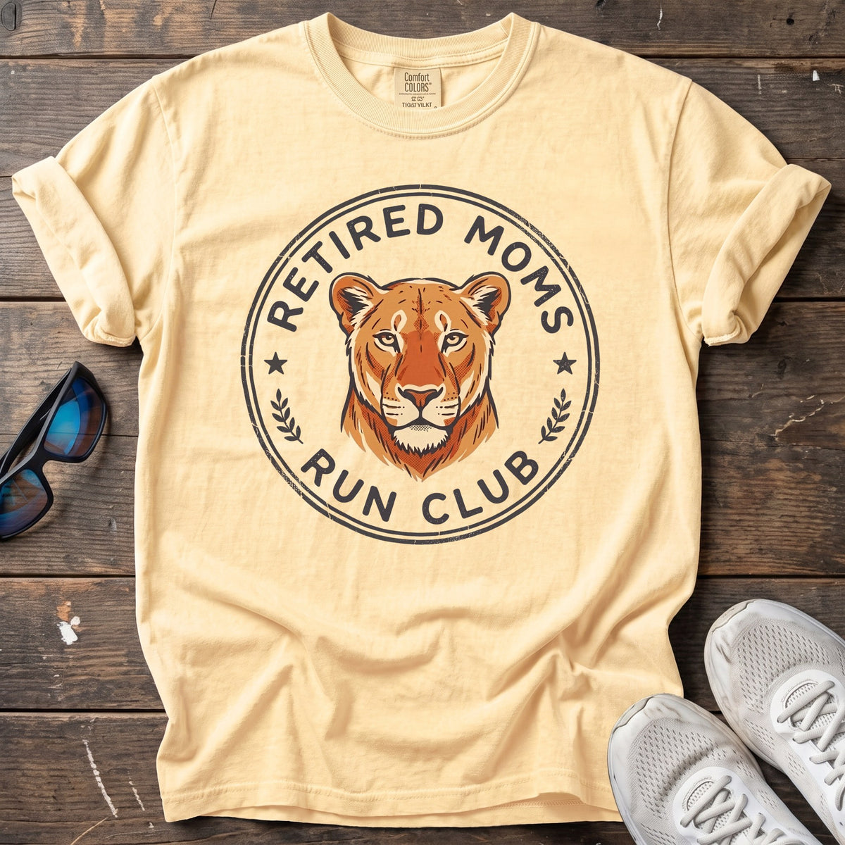 Retired Moms Run Club Tee — Butter