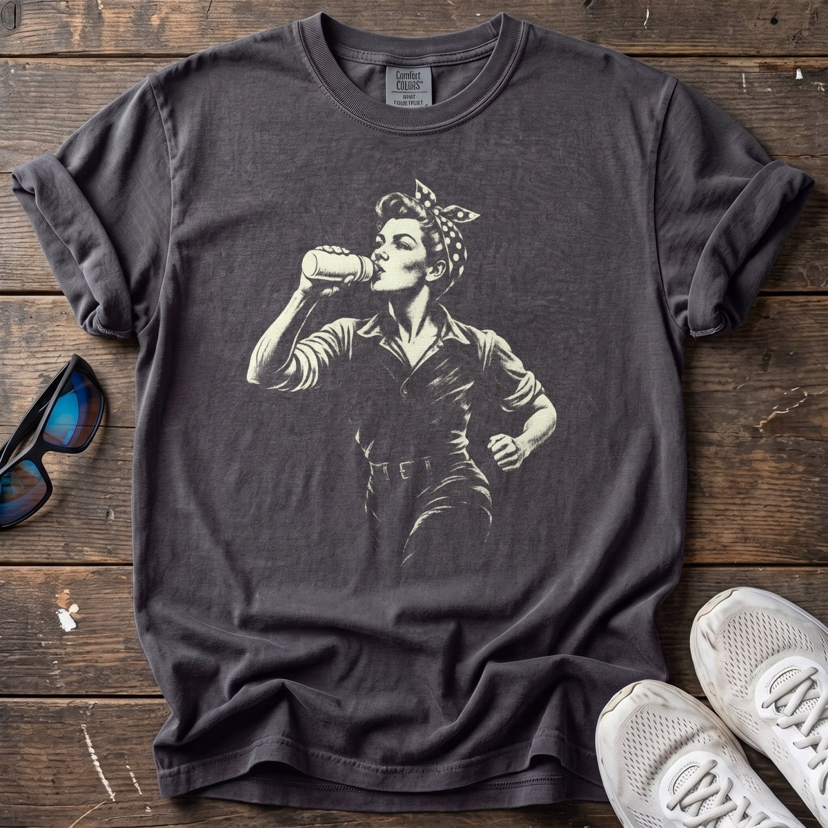 Rosie the Runner Tee — Graphite
